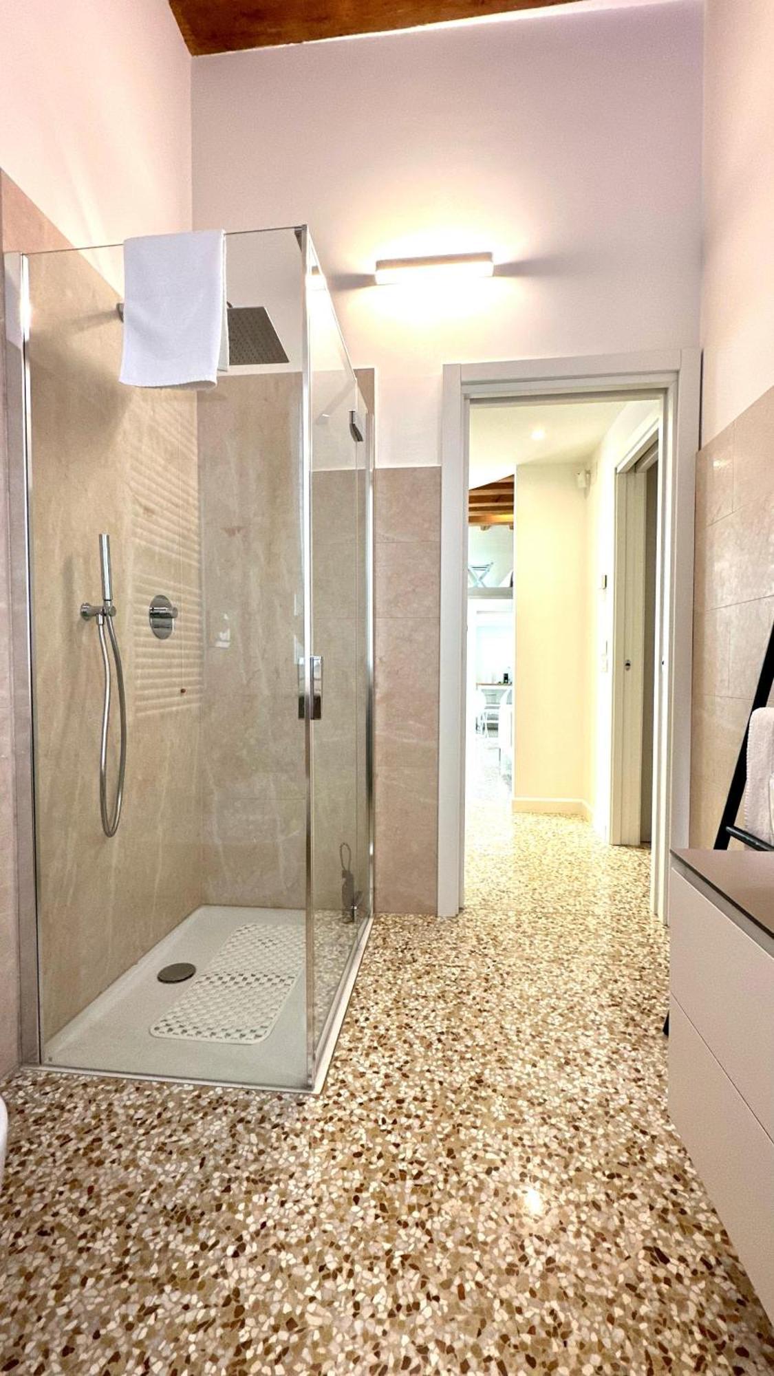 Sebastiano Apartment Verona Ngoại thất bức ảnh